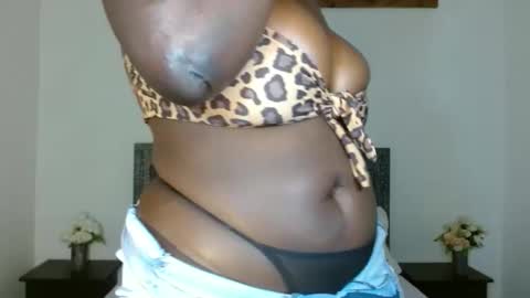 Snapshot of shiratie chatting on May 2026 01:56:01 AM Shirat online show from May 2026 01:56:01 AM