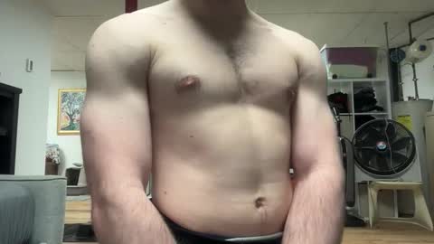 shirtlesshunk15 online show from April 2026 01:27:01 AM