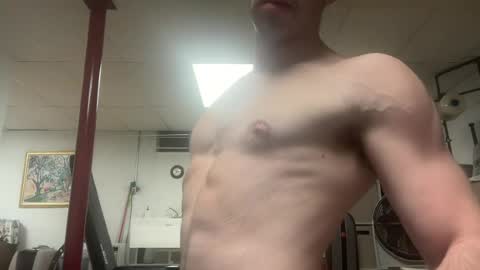 Snapshot of shirtlesshunk15 chatting on July 2026 02:11:02 AM shirtlesshunk15 online show from July 2026 02:11:02 AM