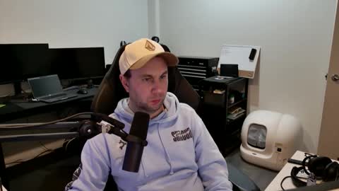 Snapshot of shooshua chatting on May 2026 10:22:01 AM shooshua online show from May 2026 10:22:01 AM