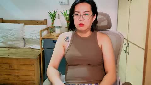 Snapshot of shootingcumts chatting on May 2026 01:14:02 AM Mori online show from May 2026 01:14:02 AM