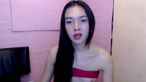 Snapshot of shopa_xiana chatting on January 2025 02:18:02 AM shopa_xiana online show from January 2025 02:18:02 AM