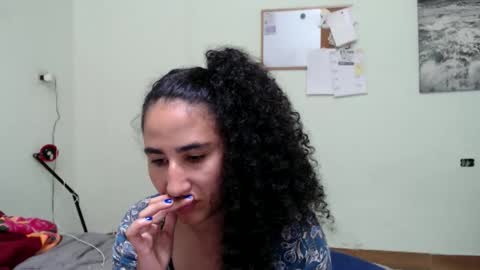 Sofia online show from September 2025 07:08:01 PM