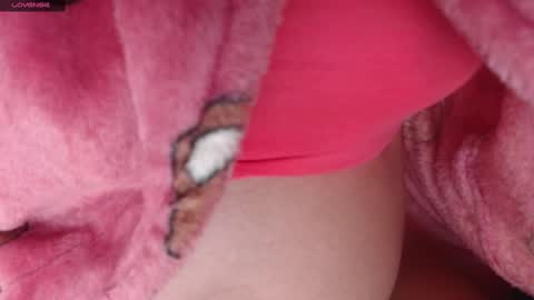 Snapshot of shopiagarcia_ chatting on February 2025 03:04:02 AM lamai online show from February 2025 03:04:02 AM