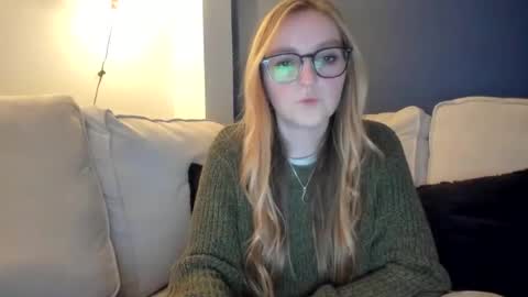 short sweetpea online show from February 2025 10:42:02 PM