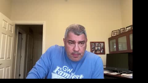 Chicago Guy online show from November 2025 10:04:02 PM