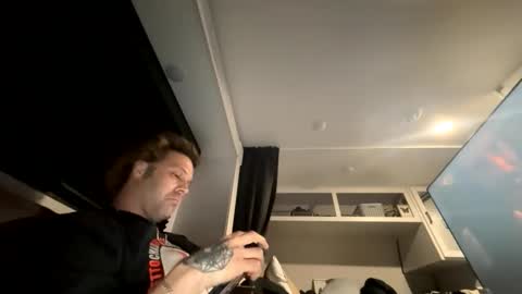 Snapshot of shred4dayz420 chatting on March 2026 08:39:01 AM shred4dayz420 online show from March 2026 08:39:01 AM