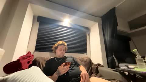 Snapshot of shred4dayz420 chatting on April 2026 07:08:01 AM shred4dayz420 online show from April 2026 07:08:01 AM