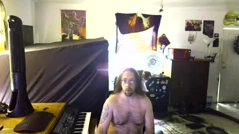 Snapshot of shredmancer chatting on June 2026 09:24:01 PM shredmancer online show from June 2026 09:24:01 PM