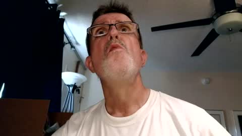 Snapshot of shrewtamer chatting on June 2026 12:48:02 AM shrewtamer online show from June 2026 12:48:02 AM