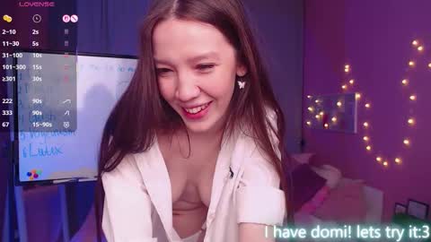 Neila online show from March 2026 02:13:01 PM