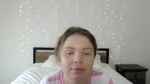 shuhot online show from January 2026 10:25:01 PM