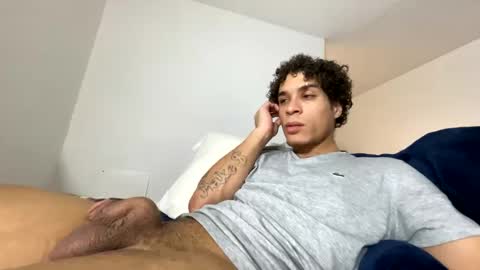 shurthingxx online show from January 2025 01:18:02 PM