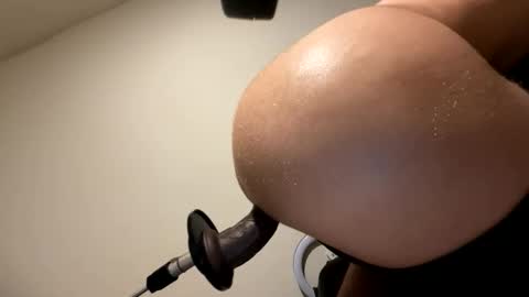 shurthingxx online show from November 2025 06:35:01 AM