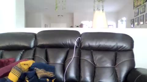 Snapshot of shwmeyours chatting on October 2025 06:57:02 PM shwmeyours online show from October 2025 06:57:02 PM