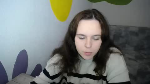 shy_lil online show from December 2025 02:15:01 PM