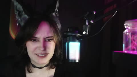 shy_miracle online show from April 2026 01:22:01 PM