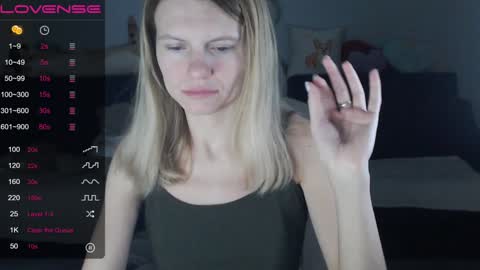 Snapshot of shy_moony chatting on December 2024 10:05:02 PM just Alex online show from December 2024 10:05:02 PM