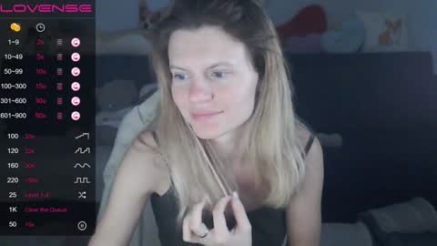 Snapshot of shy_moony chatting on January 2025 10:46:02 PM just Alex online show from January 2025 10:46:02 PM