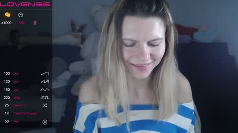 Snapshot of shy_moony chatting on January 2025 11:13:02 PM just Alex online show from January 2025 11:13:02 PM