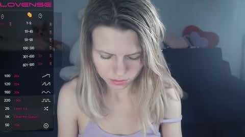 Snapshot of shy_moony chatting on February 2025 09:35:02 PM just Alex online show from February 2025 09:35:02 PM