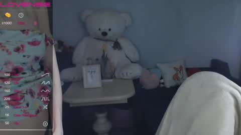 Snapshot of shy_moony chatting on March 2025 12:44:01 AM just Alex online show from March 2025 12:44:01 AM