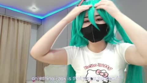 Snapshot of shyangel671902 chatting on April 2026 02:02:02 PM Alina online show from April 2026 02:02:02 PM