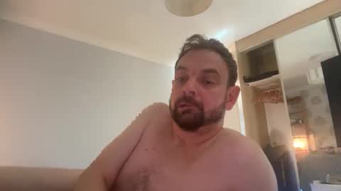 Snapshot of shyb35 chatting on October 2025 10:52:02 AM shyb35 online show from October 2025 10:52:02 AM