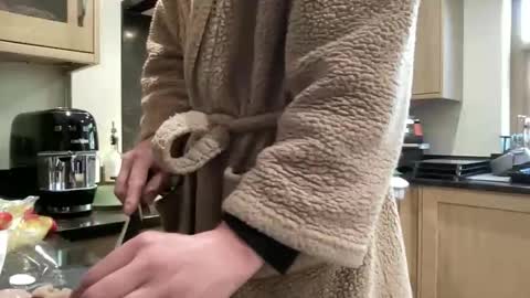 shyboy0533 online show from April 2026 10:06:01 AM