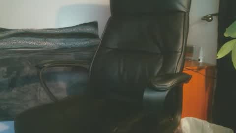 shyboyhugecum2020 online show from December 2025 04:07:02 AM