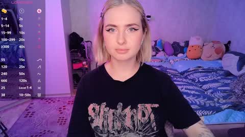 Effie online show from February 2025 11:02:01 PM