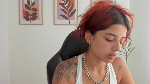 shylittlebunny online show from January 2025 06:28:01 PM