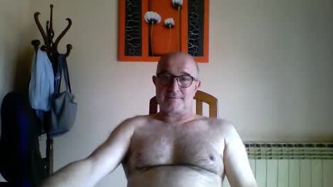 shymmy10 online show from May 2026 10:09:02 AM