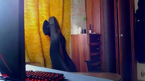 Tom and Betty online show from February 2026 06:22:01 AM