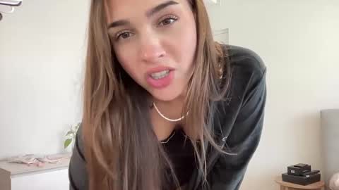 Sasha online show from December 2024 01:29:01 AM