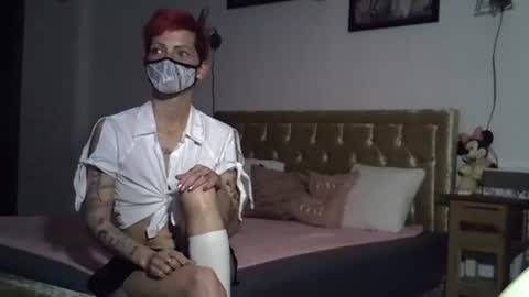 Snapshot of shyskinnynina chatting on May 2026 10:00:01 AM Nina online show from May 2026 10:00:01 AM
