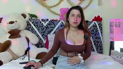 Snapshot of sia_jones chatting on April 2026 01:47:01 AM Sia online show from April 2026 01:47:01 AM