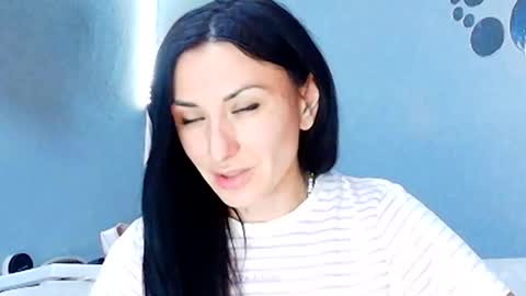 Snapshot of siaconna chatting on June 2026 10:10:01 AM Siaconna online show from June 2026 10:10:01 AM