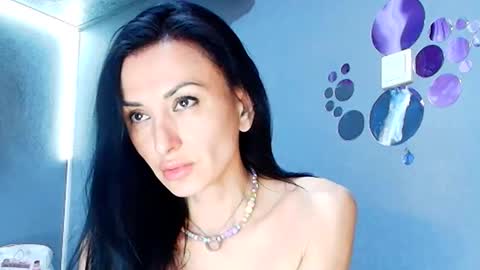 Snapshot of siaconna chatting on June 2026 07:46:01 AM Siaconna online show from June 2026 07:46:01 AM