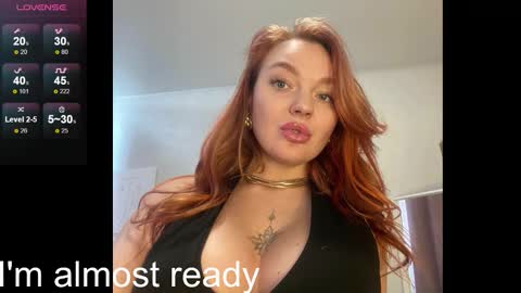 Snapshot of siberian_girl_ chatting on February 2026 04:39:01 AM Eva online show from February 2026 04:39:01 AM