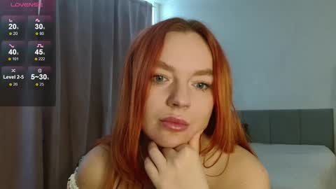 Snapshot of siberian_girl_ chatting on February 2026 04:18:02 AM Eva online show from February 2026 04:18:02 AM