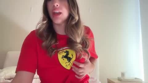 Siena online show from October 2025 12:25:02 AM