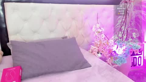 Siena online show from April 2026 07:11:02 PM