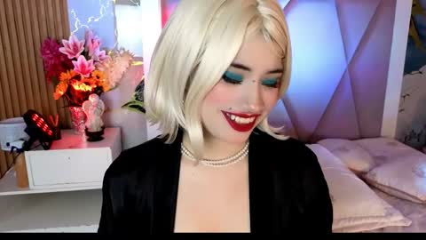 Sienna Desieree online show from April 2026 02:22:01 PM