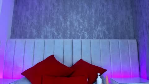 Camila Vargas online show from February 2025 12:05:02 PM