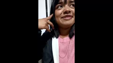 Snapshot of sienna_lux01 chatting on May 2026 02:28:01 AM sienna_lux01 online show from May 2026 02:28:01 AM