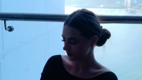 sienna_voss online show from March 2026 11:33:01 PM