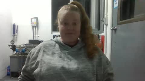 sierra_bby online show from January 2026 10:42:02 AM