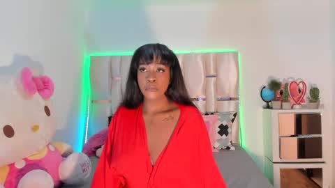 sierra_violet online show from December 2024 04:25:01 AM