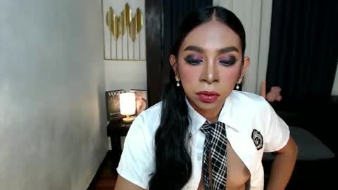 sierramadre019 online show from December 2025 01:09:02 PM